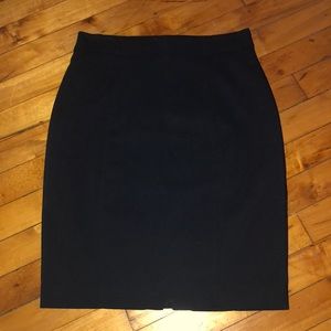 H&M pencil skirt size 6
